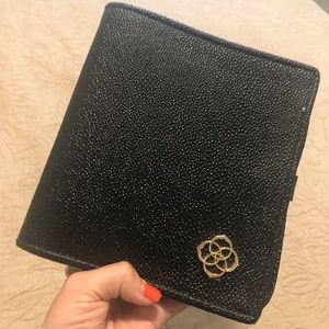 Zip-away Jewelry Organizer